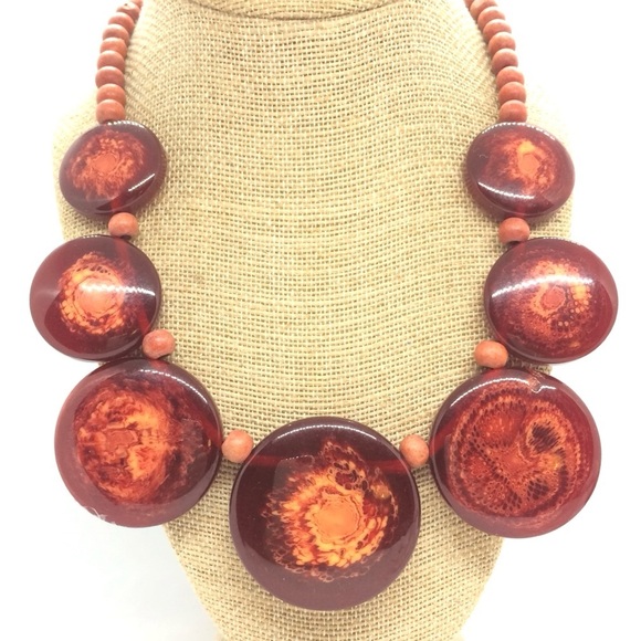ICING LUCITE STATEMENT DISCS NECKLACE WOODEN BEADS STATEMENT CIRCLES BOHO WOW - Picture 1 of 16